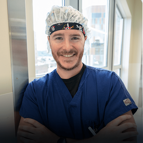 Nursing in operating room scrubs.